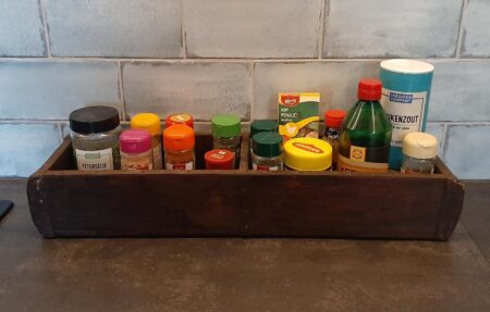 oude dubbele steenmal